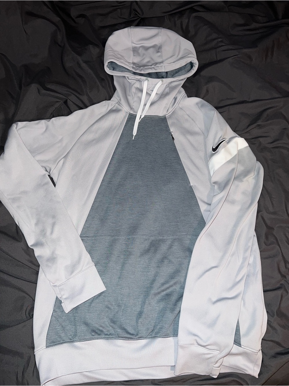 Nike Light Gray Pullover Hoodie - Men's Athletic Jacket